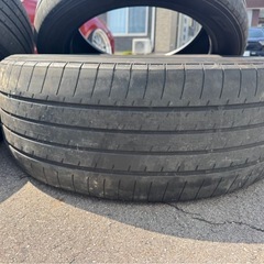 【ヨコハマタイヤ】235/55R19 ノーマルタイヤの画像