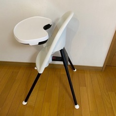 BABYBJÖRN ベビービョルン ハイチェア テーブル付ホワイト　椅子の画像