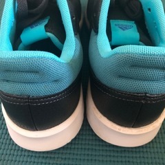 adidasアディダス　新品　スニーカーの画像