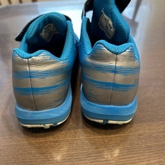 サッカー　スパイク　Hummel   21センチ　の画像