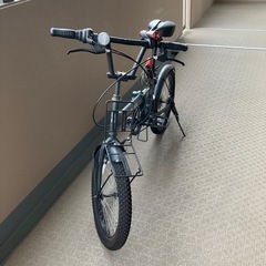 折りたたみ自転車の画像