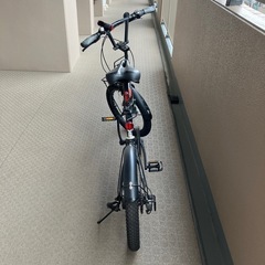折りたたみ自転車の画像