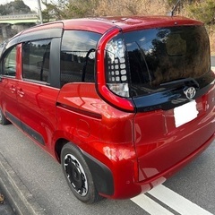 令和5年式　シエンタ　ハイブリッド　Z の画像