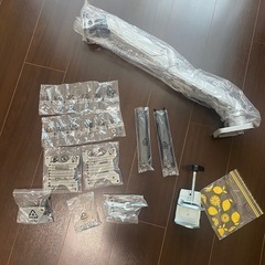 【取引中】デュアルモニターアームの画像
