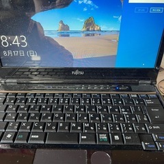 ノートパソコン　FUJITSU