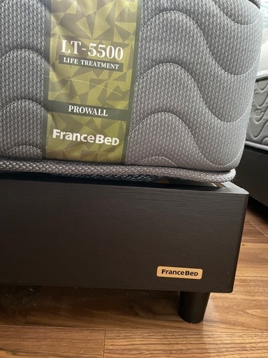 フランスベッド