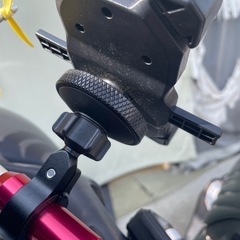バイク用スマホホルダー　耐衝撃の画像