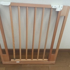 木製　ベビーゲートの画像
