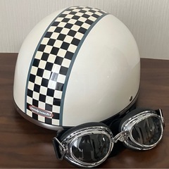 ◼️ヘルメット 半キャップ ゴーグル付き 57-59cmの画像