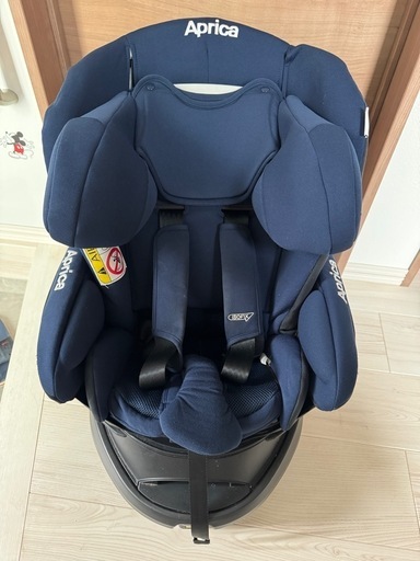 Aprica チャイルドシート ISOFIX