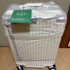 スーツケース、キャリーケース、S size 容量42L 組み合わせロック、保護カバー、カップホルダー、USBポートの画像