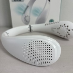 首掛け扇風機の画像