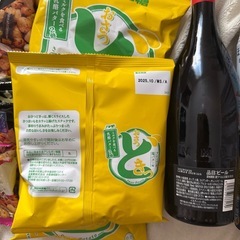 お菓子、ビールの画像