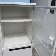 4人用パーソナルロッカー　ホワイト　イナバ製　マスターキー無しの画像