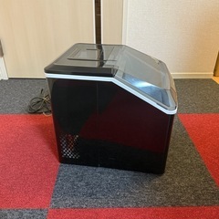 美品　製氷機2022年製
の画像