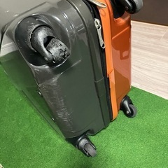 キャリーバッグ
の画像