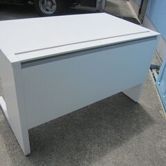事務机　平デスク　ホワイト　1200ｘ700ｘ720　イトーキ製ＣＺＲの画像