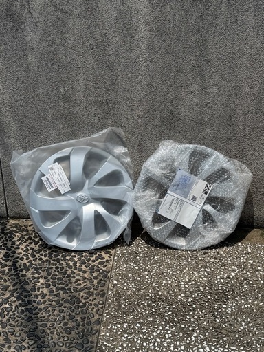 TOYOTAのシエンタホイールカバーホイルキャップ