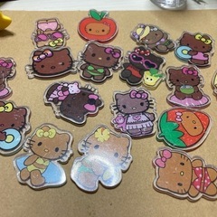 日焼けキティのアクリル