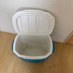 クーラーボックスの画像