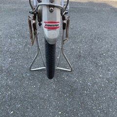 ブリヂストン自転車　パープルの画像