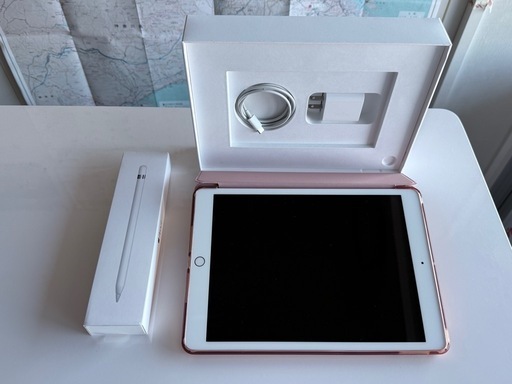(値下)Apple iPad 第8世代 ゴールド