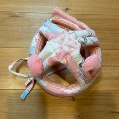 ごっつん予防ヘルメットの画像