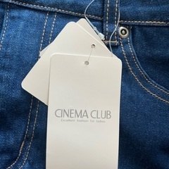 【新品】CINEMACLUBスキニーデニムパンツMの画像