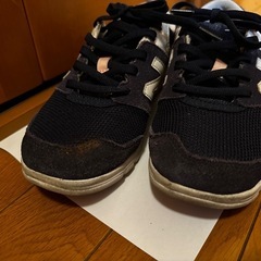 ニューバランス スニーカー  24cmの画像