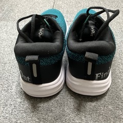スニーカー　24.5センチ3Eの画像