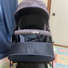 ベビーカー、抱っこひもの画像