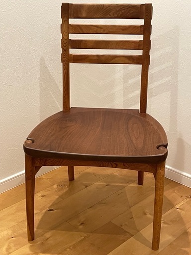 木製スラットバックチェア