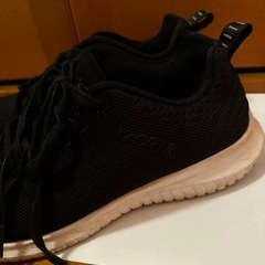 トレーニングシューズ 23.5の画像