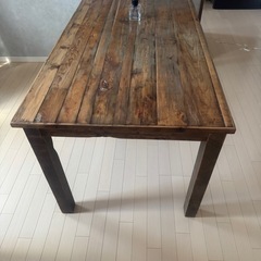 無垢の木リビングテーブル、椅子4脚