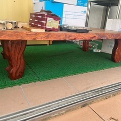 一枚板　座卓
の画像