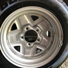 ジムニータイヤの画像