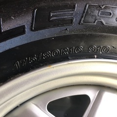 ジムニータイヤの画像