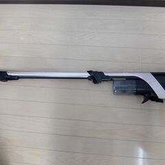 SHARP コードレス掃除機2台セット　純正バッテリー３個　充電器　の画像