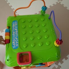 バイリンガル楽しさMAX！究極のABCビッグキューブ　トイザらス　おもちゃの画像