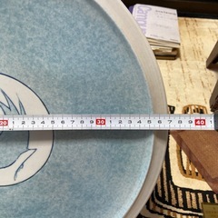陶器のお皿の画像
