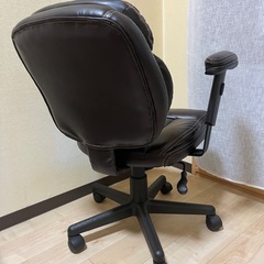 合皮張りチェア　(高さ調整可能)の画像