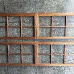 ★★中古★シンプルなデザインの小振りな古い障子戸★建具引き戸サッシ欄間ランマ★★の画像