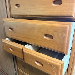 木製ひきだし収納家具の画像