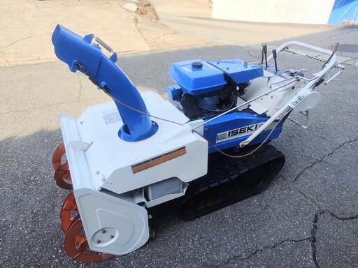 岐阜、粘りと燃費のディーゼル！セル始動OK ！イセキの中古除雪機、