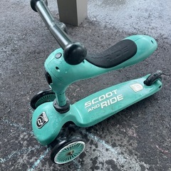 スクートアンドライド　キックボード　三輪車の画像