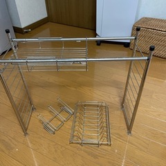 スチールラックの画像