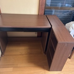 勉強机  椅子付きの画像