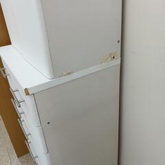 リユースのサカイ東金店　食器棚白　剥がれ多数あり、補修ありTＪ13969の画像