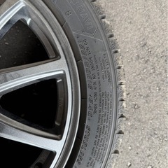 去年購入　1シーズン使用　4本セット　2024年 スタッドレスタイヤ 4本セット グッドイヤー　GOODYEAR  ICE NAVI8 アイスナビエイトの画像