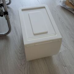 小型収納ケース　ニトリの画像